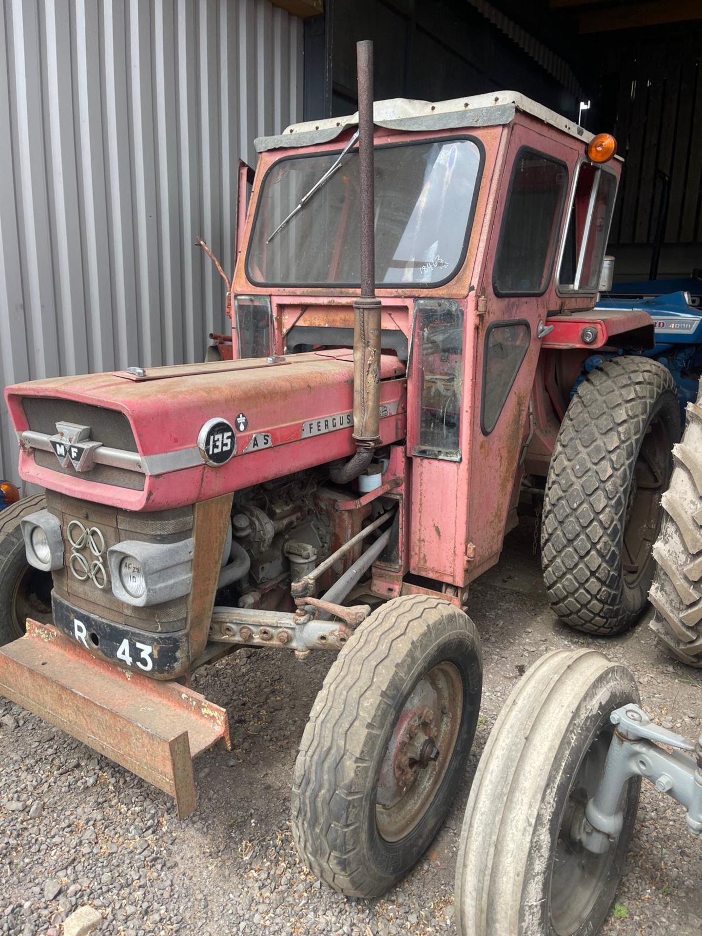 MASSEY FERGUSON 135 TRACTOR. - Image 4 of 7