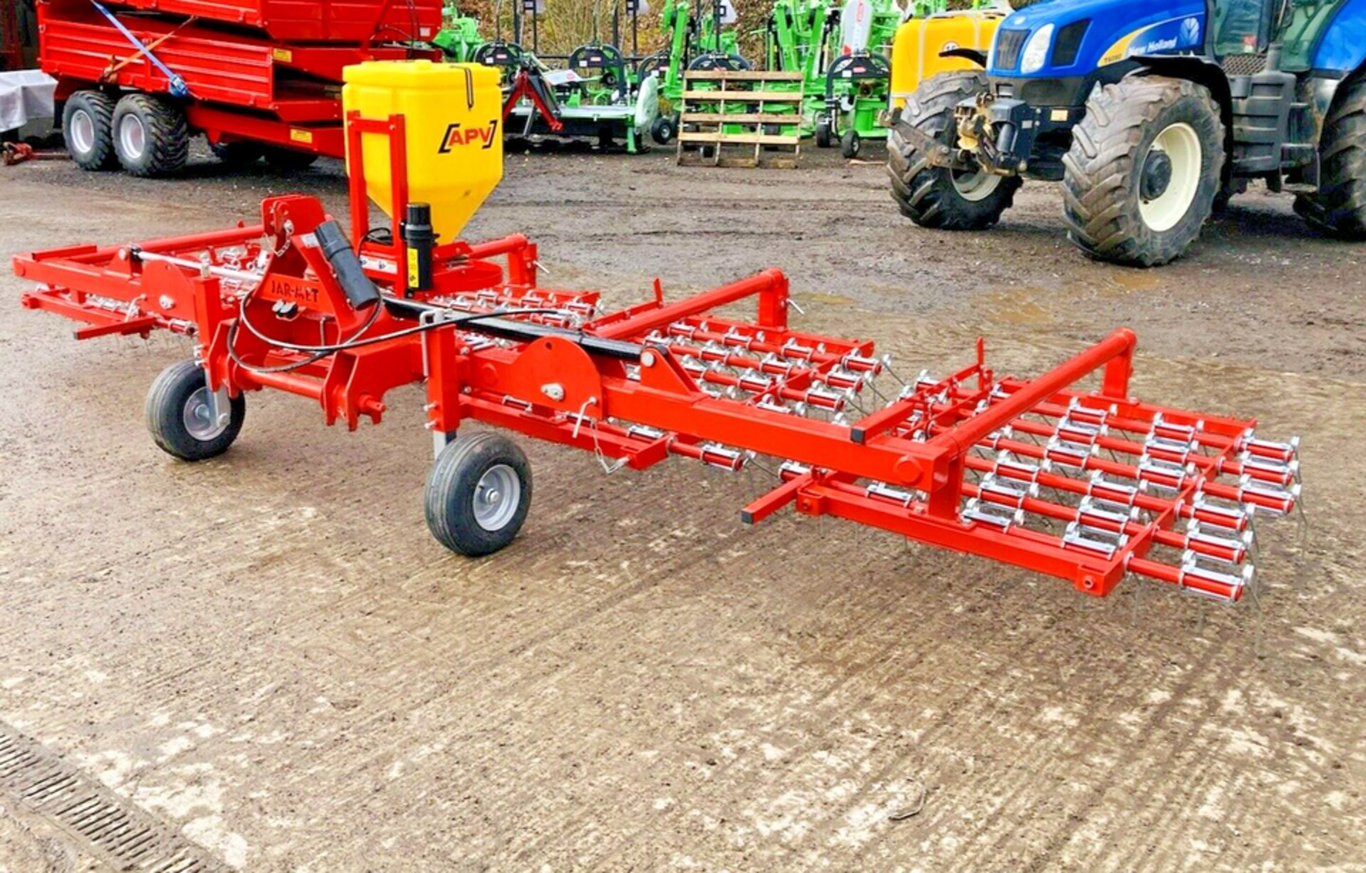 5M 2023 HYDRAULIC FOLDING TINE HARROWS IN STOCK 6M.. - Image 3 of 8