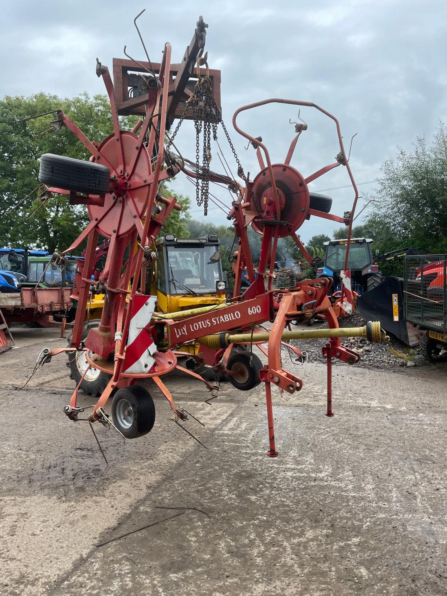 LELY LOTUS 600, 4 ROTOR TEDDER - Image 3 of 4