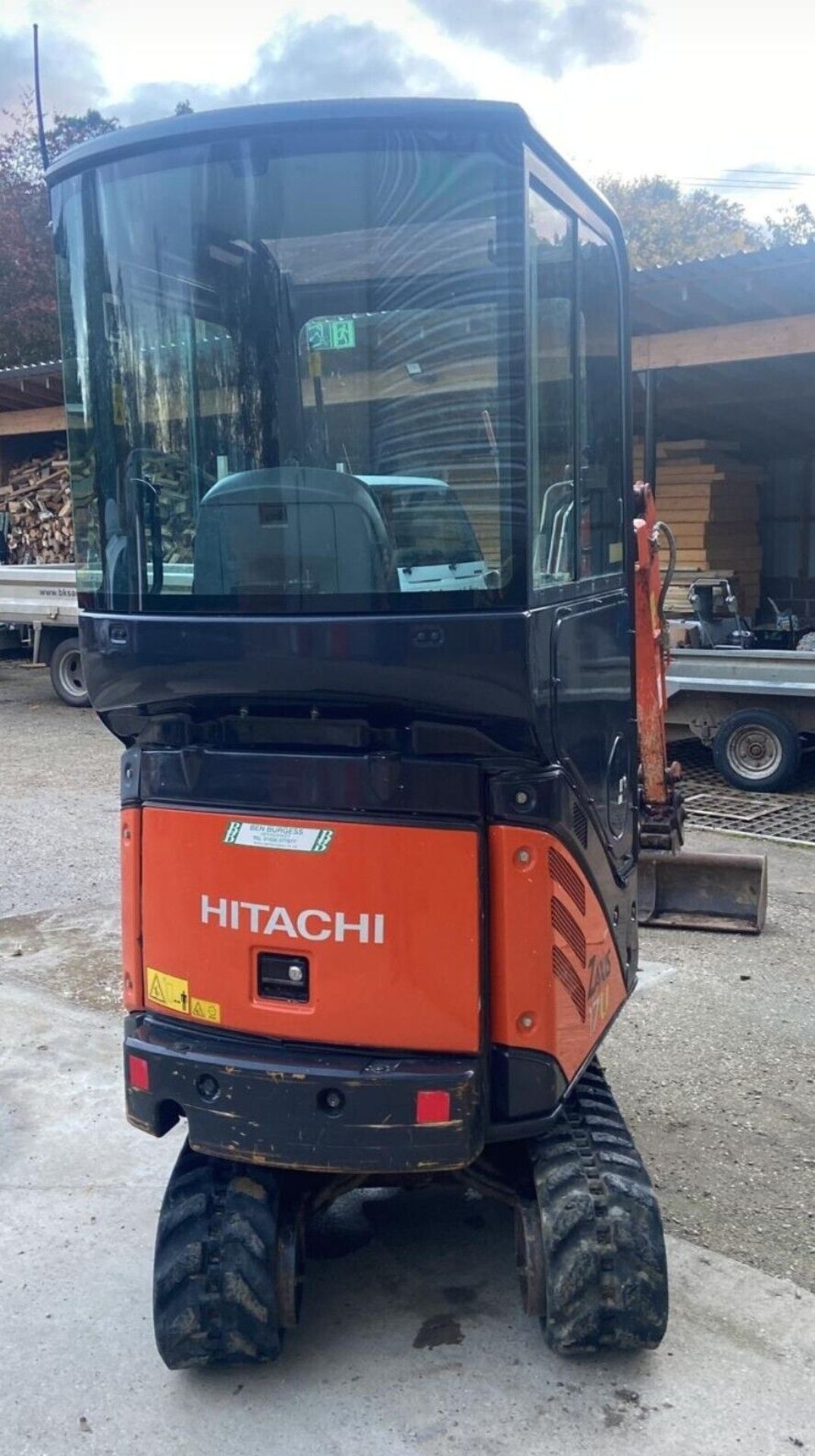 2014 HITACHI ZX17U: LOW-HOUR WORKHORSE - Image 2 of 4