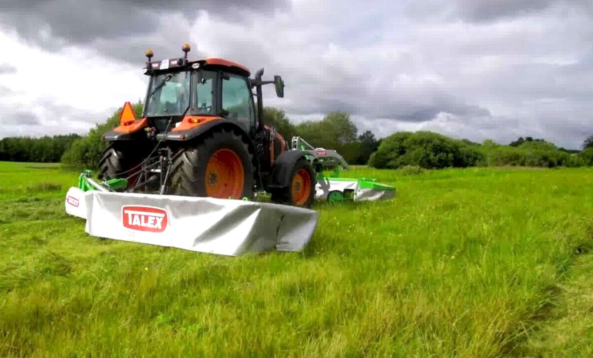 STOCKED AND LOADED: 10FT ( 3.2M ) REAR MOWERS READY FOR HEAVY-DUTY ACTION - Image 9 of 9