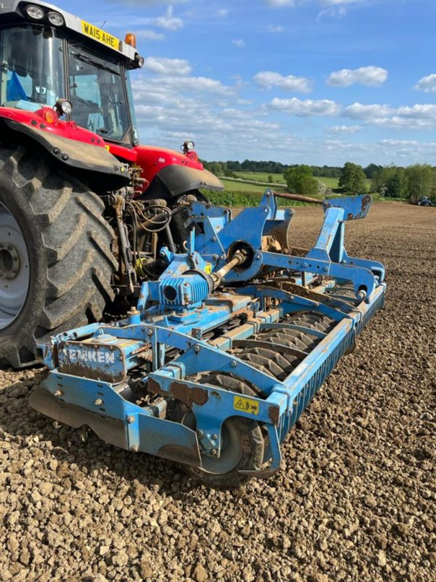 LEMKEN ZIRKON 10/400, 4M FOLDING POWER HARROW. - Image 4 of 6