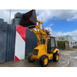 2002 JCB 2CX AIRMASTER: 4X4 LOADER WITH MANUAL GEARBOX POWER