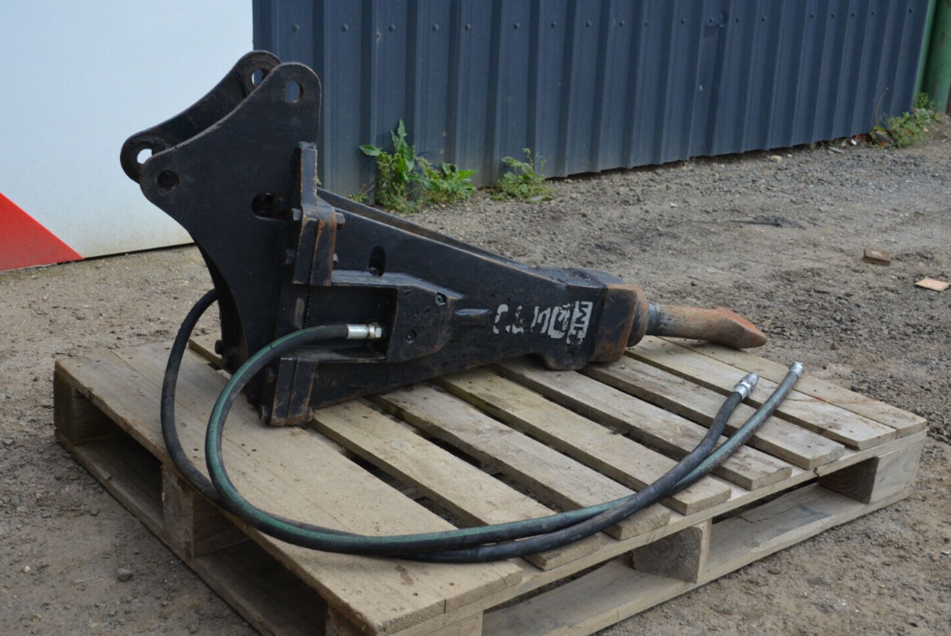 2007 HYDRAULIC HAMMER - RELIABLE POWER FOR EXCAVATOR BREAKTHROUGHS