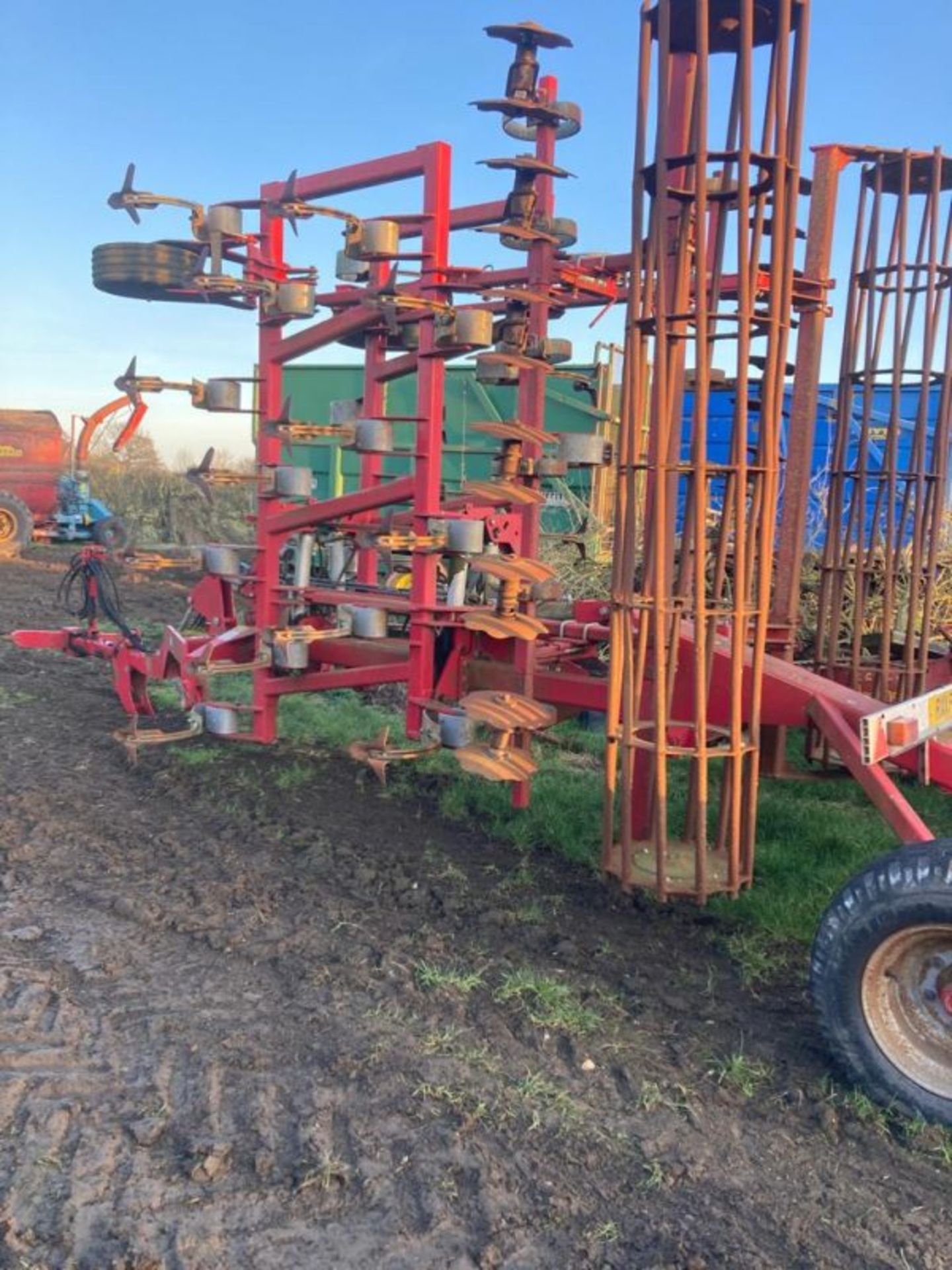 KONGSKILDE VIBRO FLEX 7400 TRAILED CULTIVATOR - Image 4 of 6