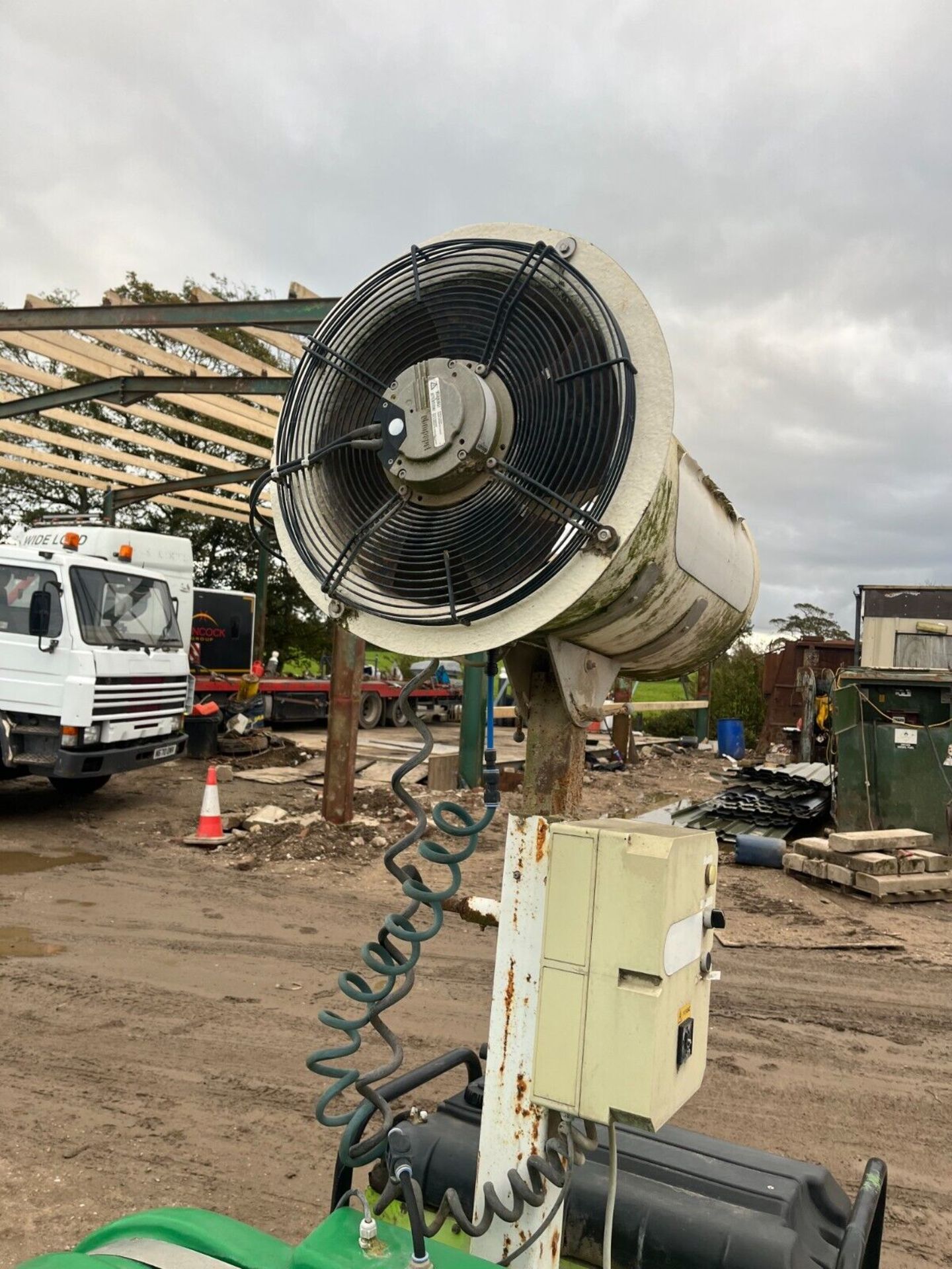 2013 AIR SPECTRUM WATER CANNON: DUST CONTROL FOR DEMOLITION - Image 4 of 8