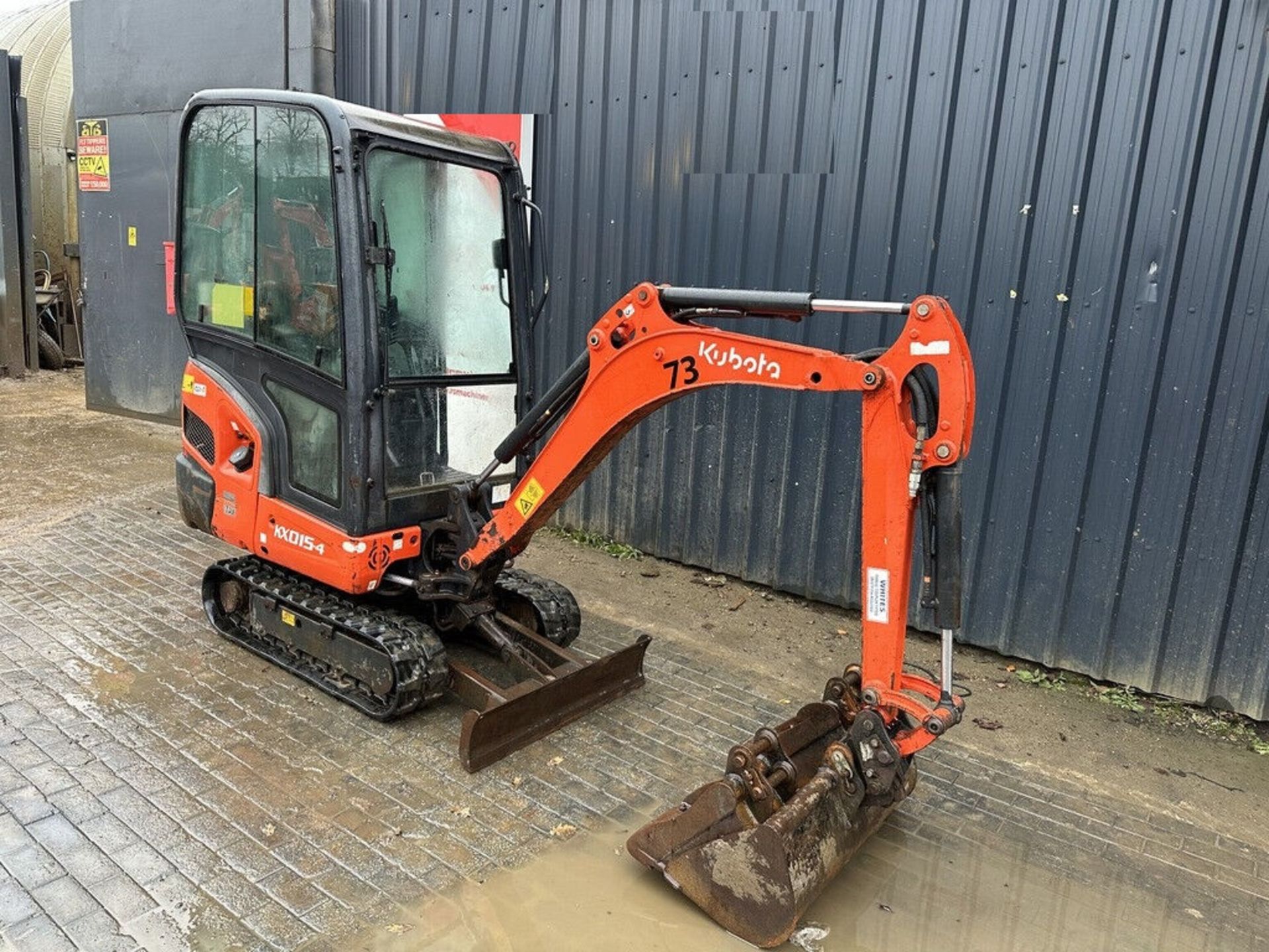 2017 KUBOTA KX015-4: MINI EXCAVATOR MASTERY WITH 2308 HOURS - Image 13 of 14