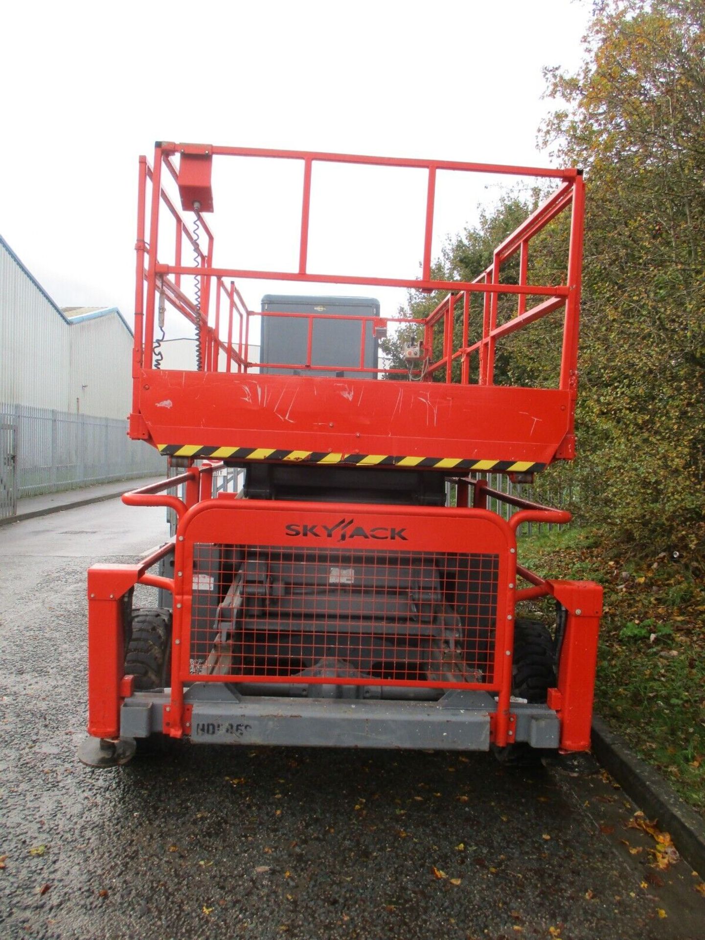 2015 SKYJACK SJ9241 SCISSOR LIFT - Image 14 of 14