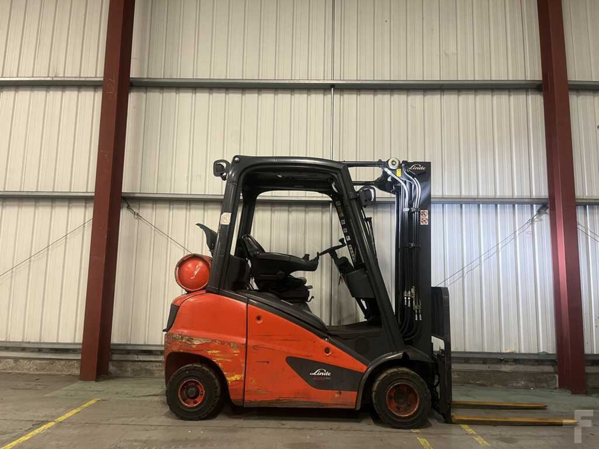 LPG FORKLIFTS LINDE H20T-01 - Bild 4 aus 5