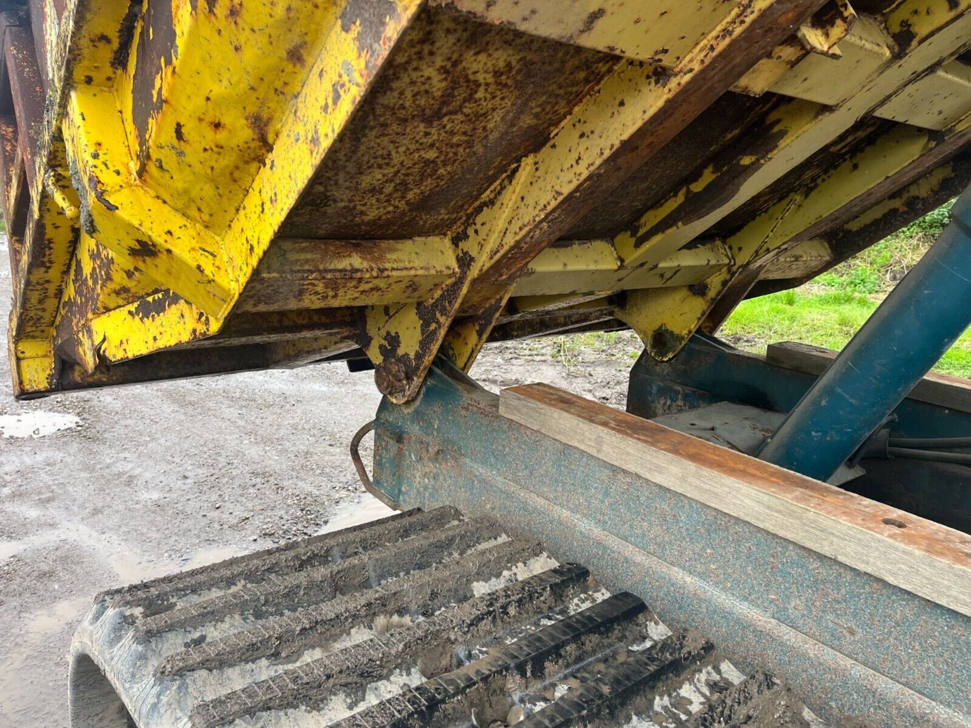 YANMAR C60R TRACKED LGP DUMPER - Image 18 of 21