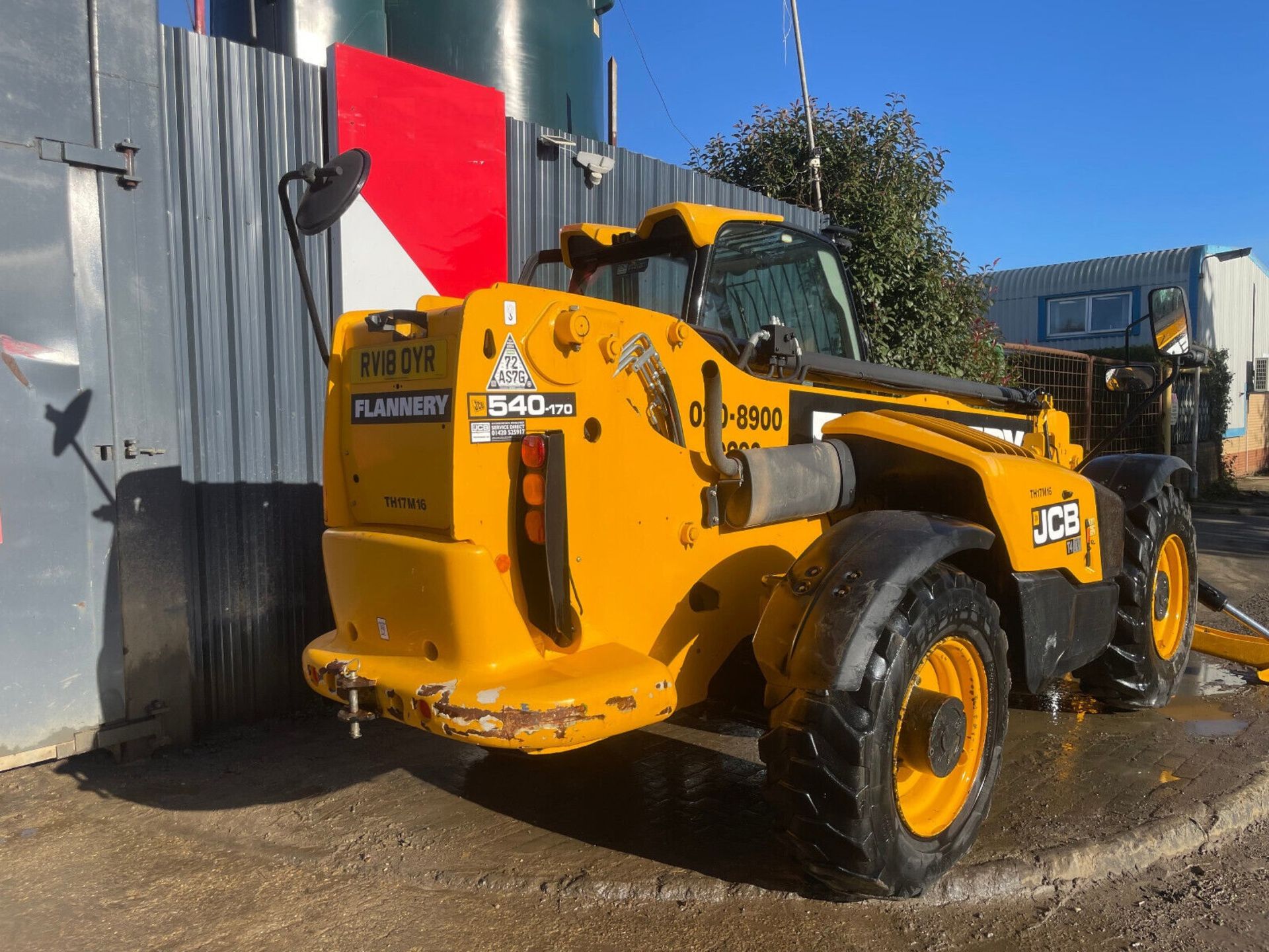 2018 JCB 540-170: TELEHANDLER EXCELLENCE WITH 4628 PROVEN HOURS - Image 9 of 12