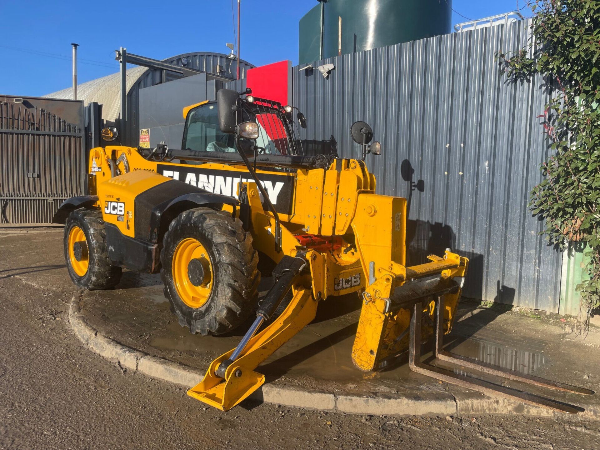 2018 JCB 540-170: TELEHANDLER EXCELLENCE WITH 4628 PROVEN HOURS - Image 10 of 12