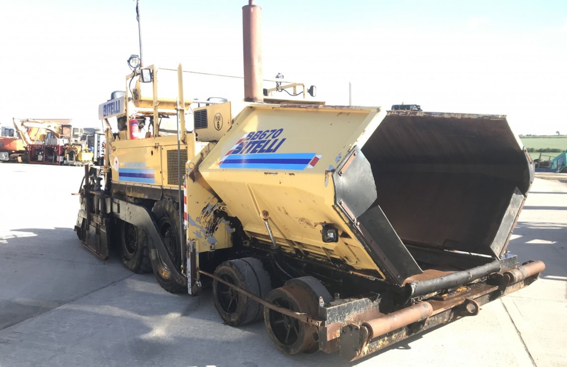 BITELLI BB670 ASPHALT TARMAC PAVER - Image 8 of 16