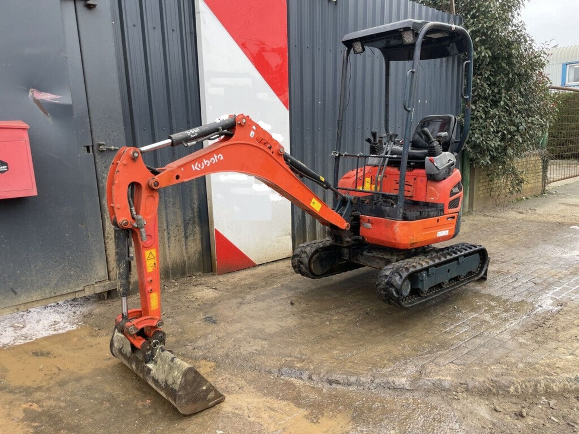 KUBOTA U17-3 MINI EXCAVATOR 2016 - Image 8 of 9