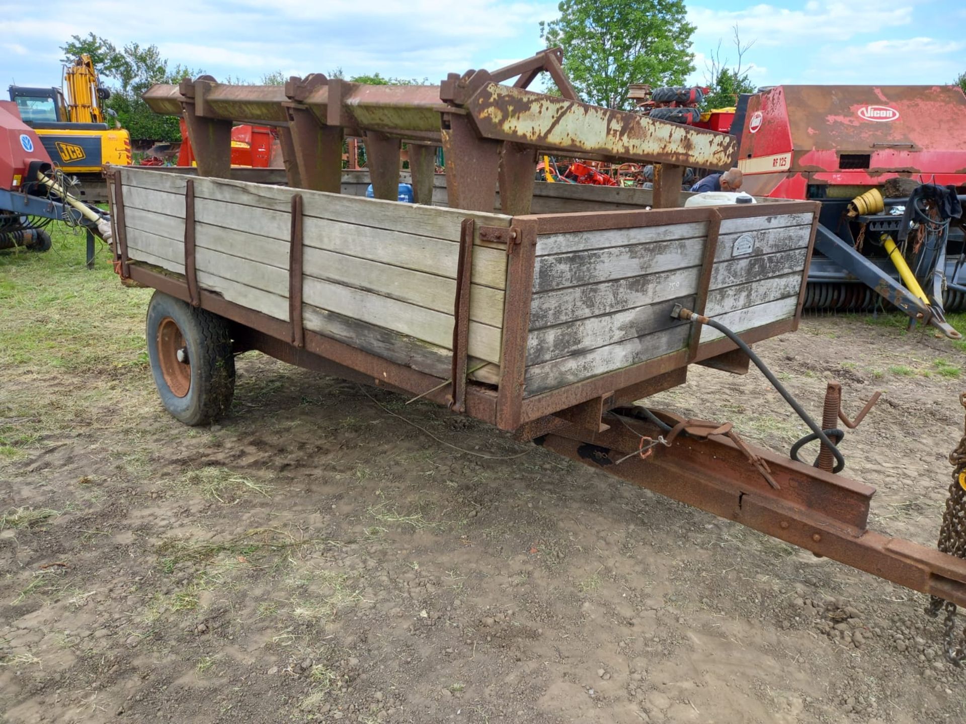 4TON TIPPING TRAILER