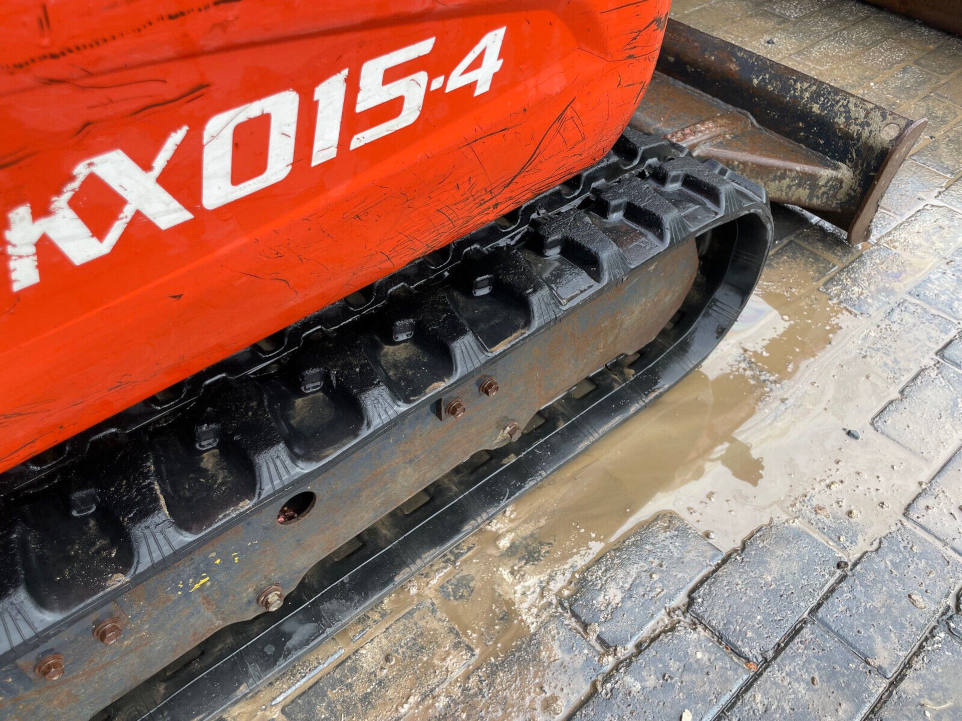 KUBOTA KX015-4: 2017 MODEL WITH 2357 HOURS OF RELIABILITY - Image 8 of 12