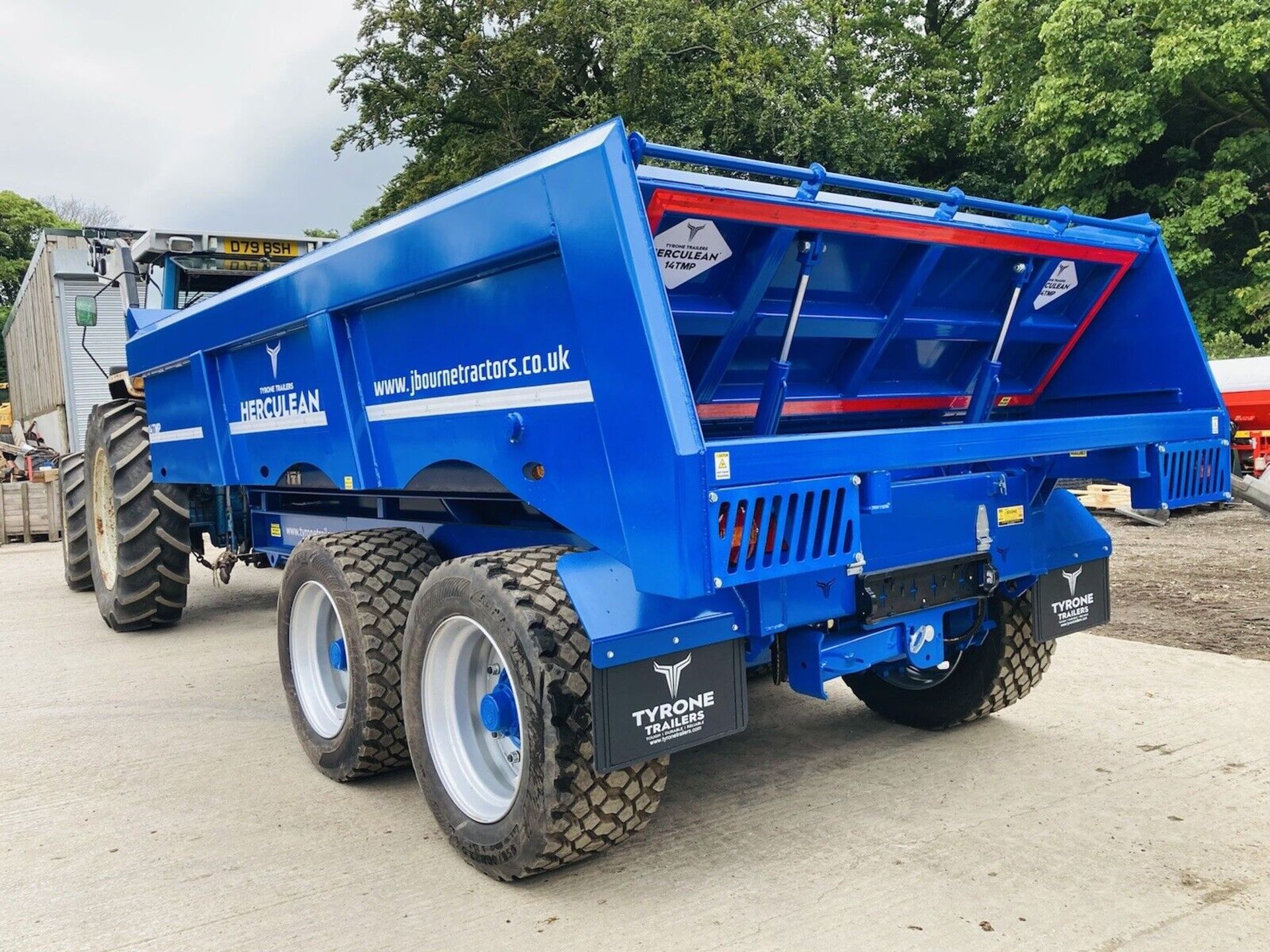 DUMPING PRECISION: TYRONE TRAILERS - 10MM FLOOR, 8MM SIDES, COMMERCIAL AXLES - Image 6 of 7