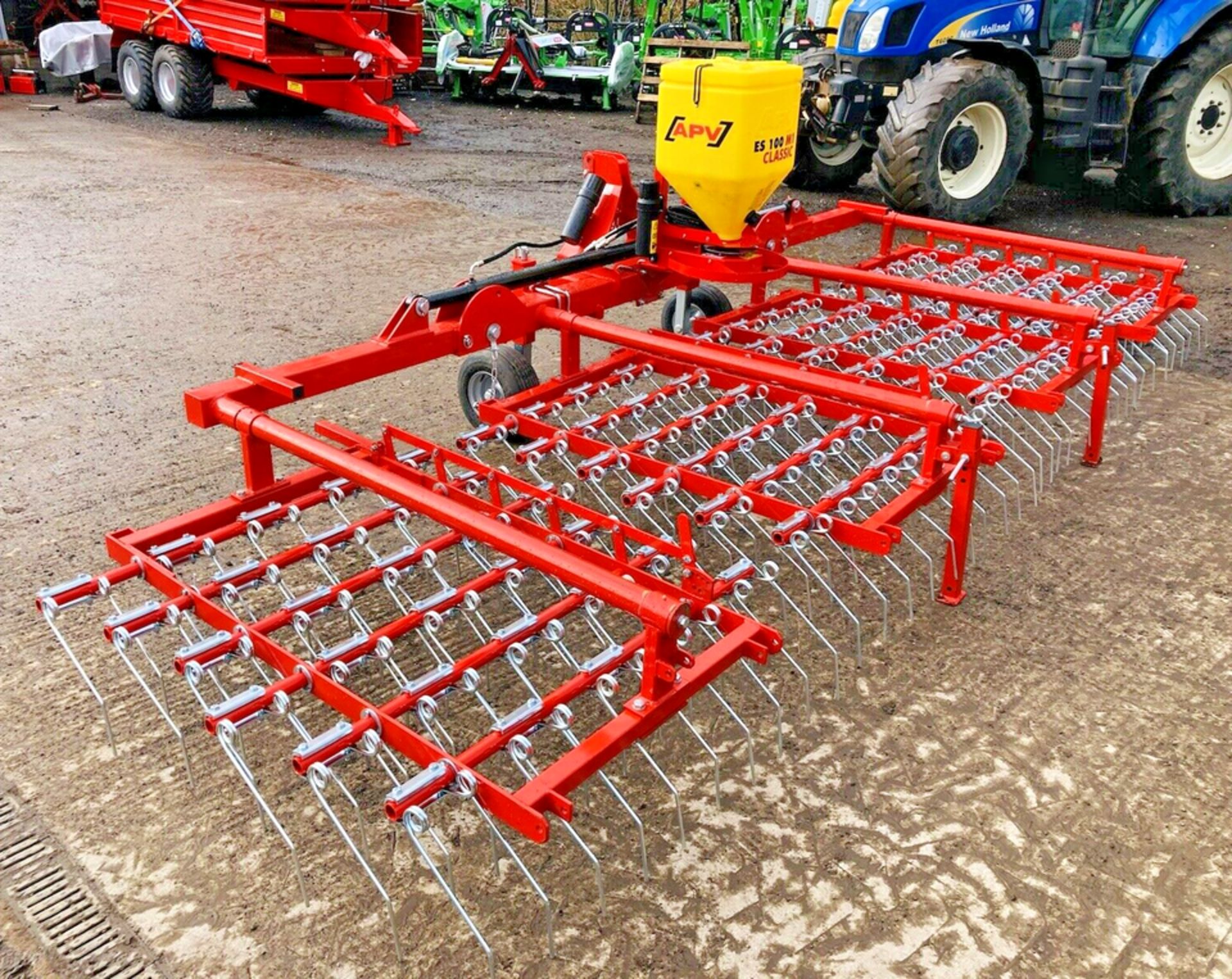 5M 2023 HYDRAULIC FOLDING TINE HARROWS IN STOCK 6M.. - Image 5 of 8