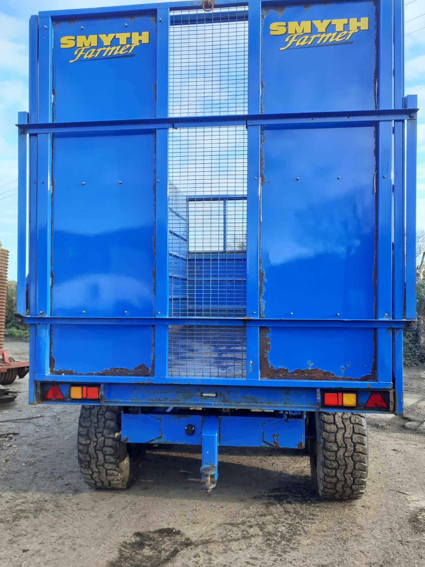 SMYTH 14 TON SILAGE TRAILER’S. - Image 4 of 7