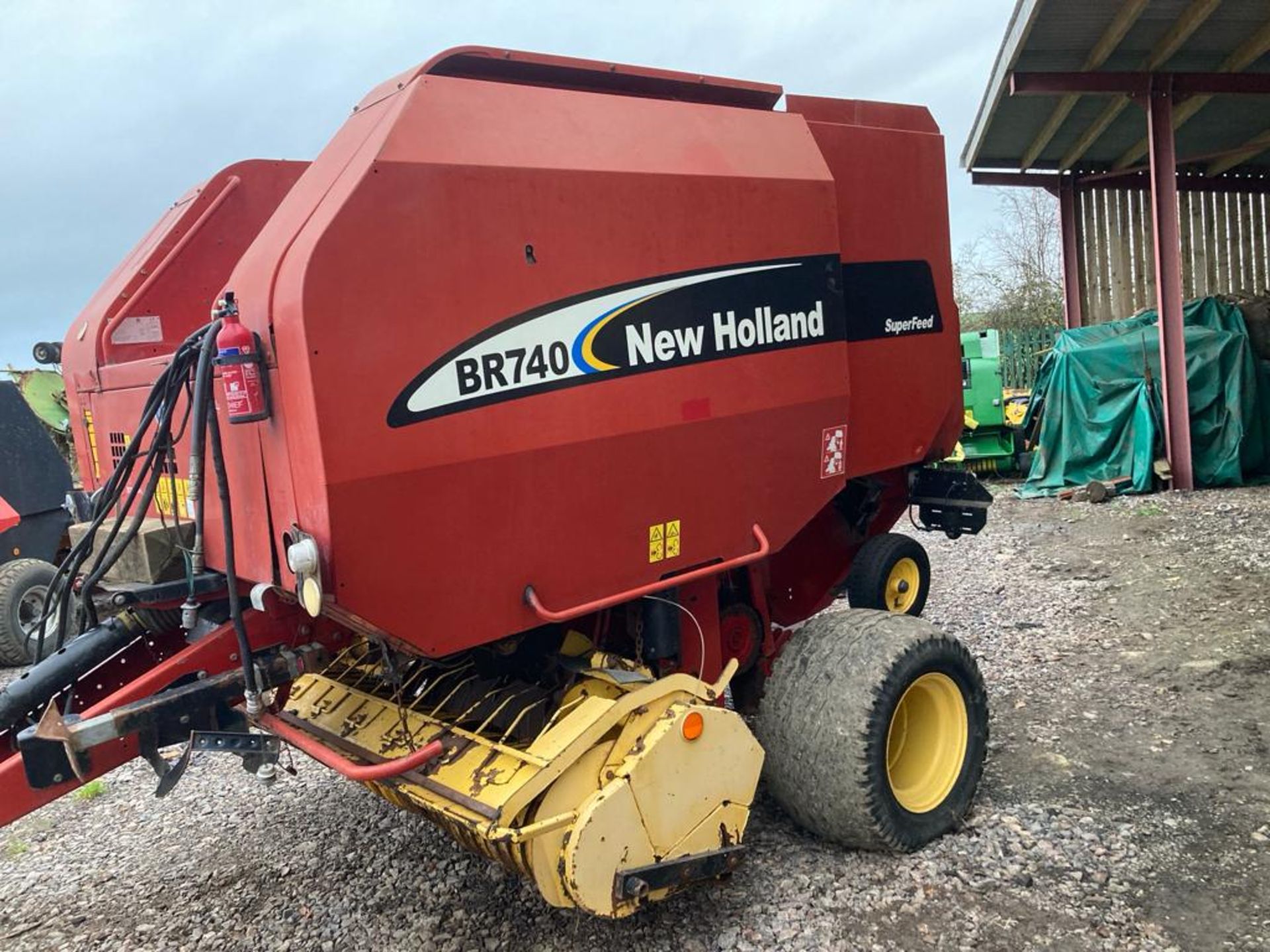 NEW HOLLAND BR740 SUPER FEED BALER. - Image 7 of 8