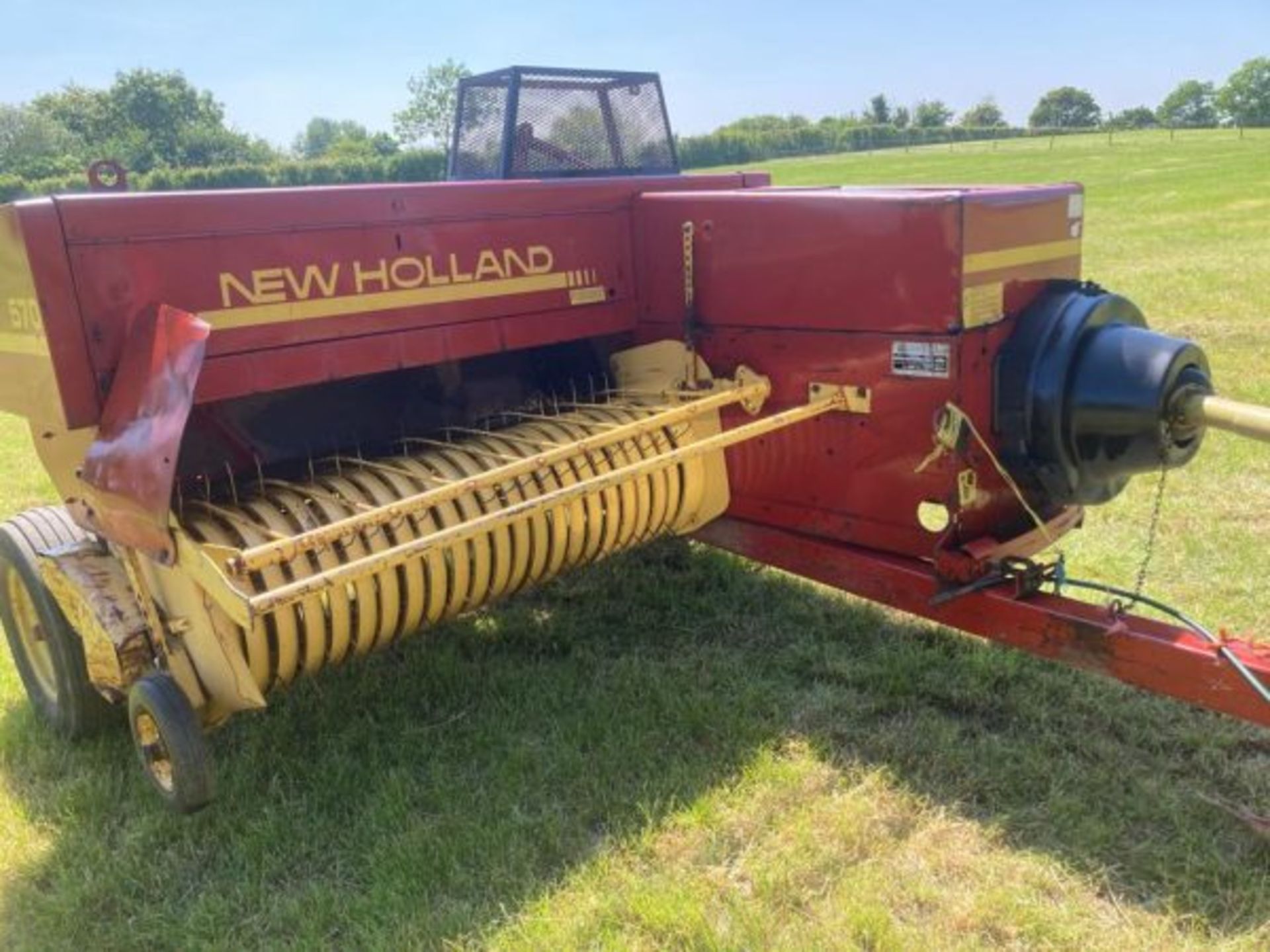 NEW HOLLAND 570 CONVENTIONAL BALER - Image 10 of 10