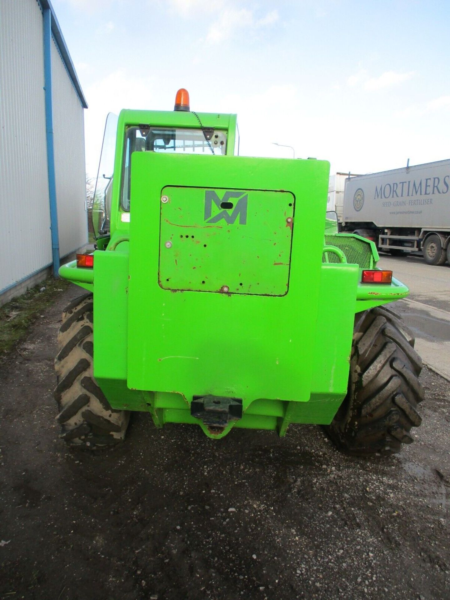 HEAVY LIFTING MASTERY: MERLO P60.10 TELEHANDLER, 6-TON LIFT POWER - Image 3 of 12