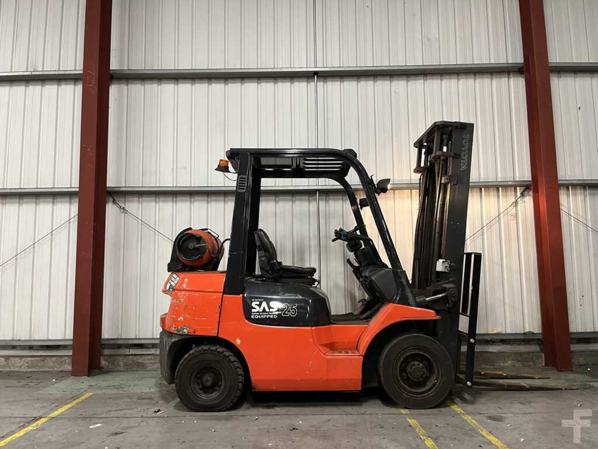 LPG FORKLIFTS TOYOTA 42-7FGF25