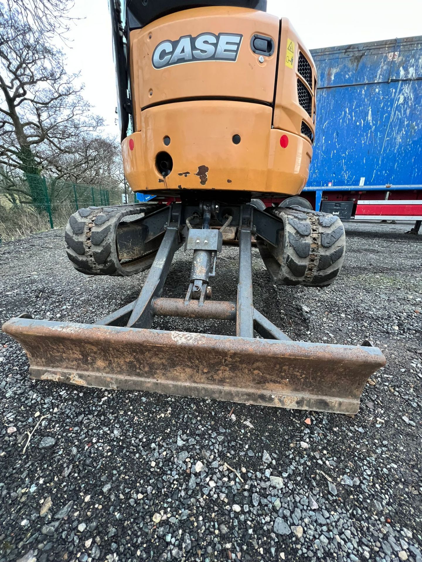 CASE CX35B 2016 PIPED QUICK HITCH - Image 8 of 15