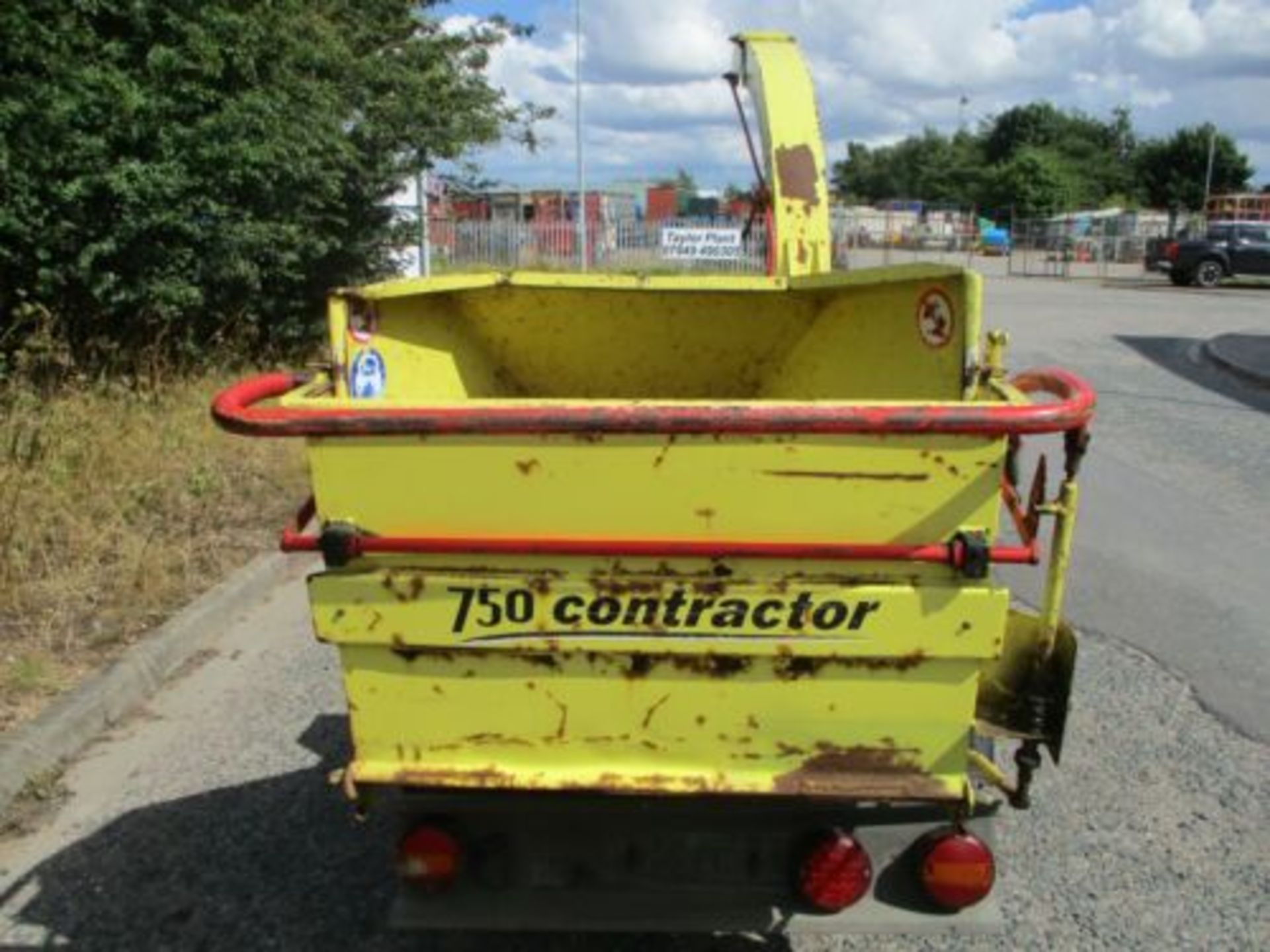 JENSEN A530 WOOD CHIPPER: TOWABLE TIMBER SHREDDER - Image 2 of 12