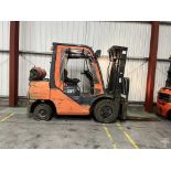 LPG FORKLIFTS TOYOTA 02-8FGF30