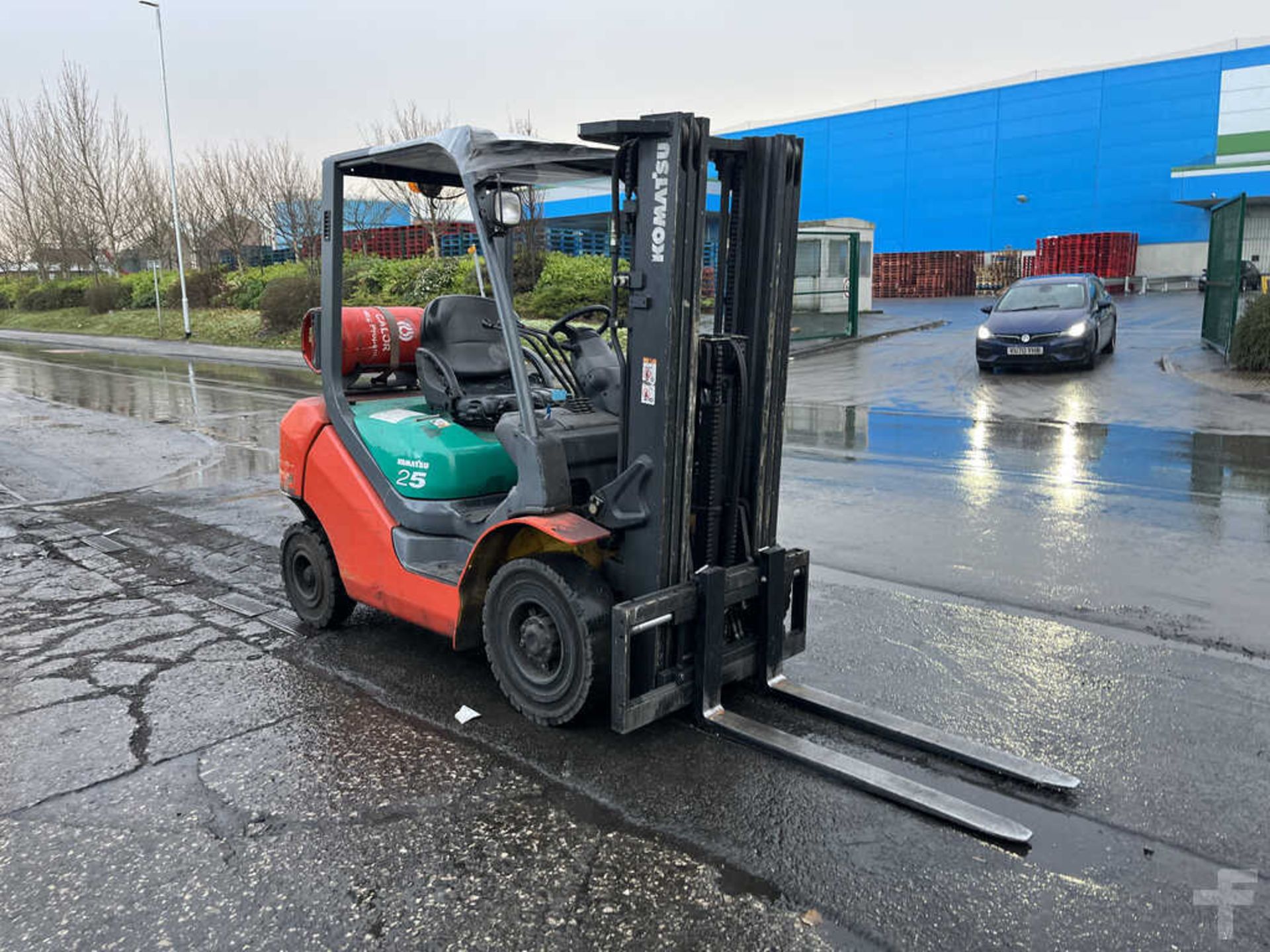 LPG FORKLIFTS KOMATSU FG25HT-16R - Image 3 of 4