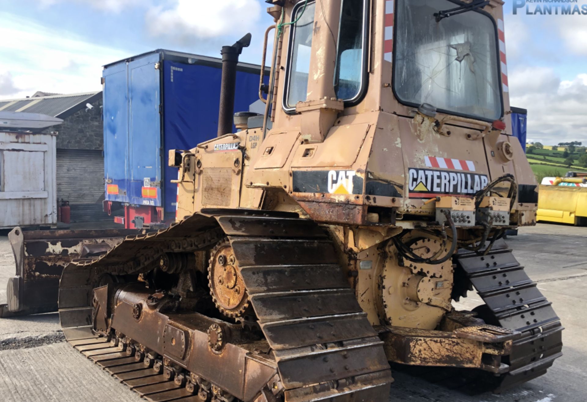 CATERPILLAR D4H LGP TRACKED DOZER | RECON ENGINE - Image 4 of 11