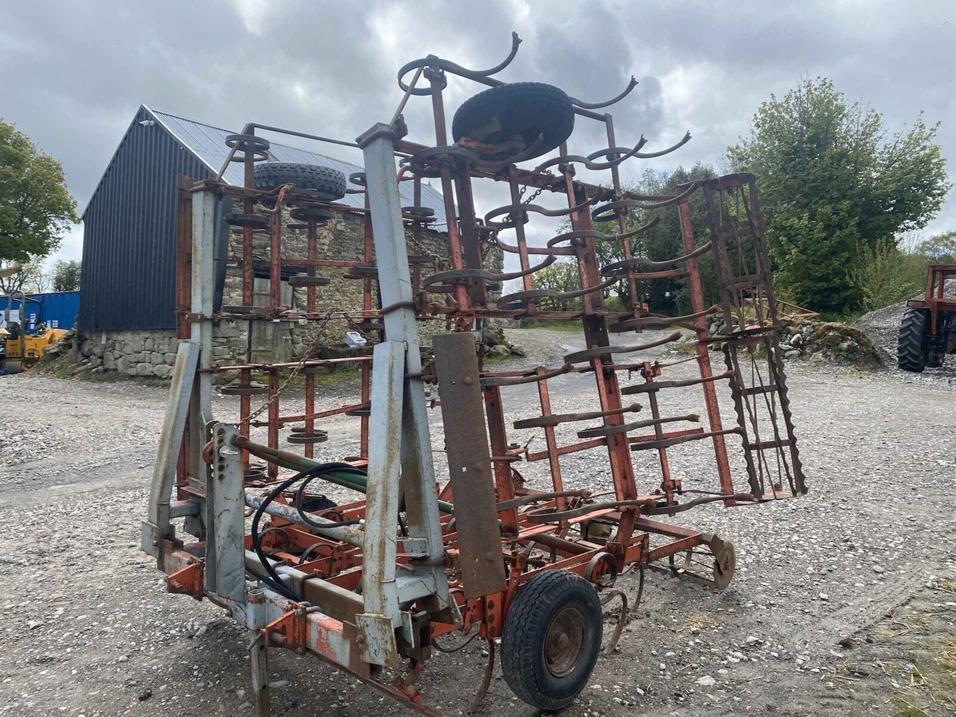 VERSATILE 6M SPRINGTYNE LEVELER ROLLER - Image 3 of 5