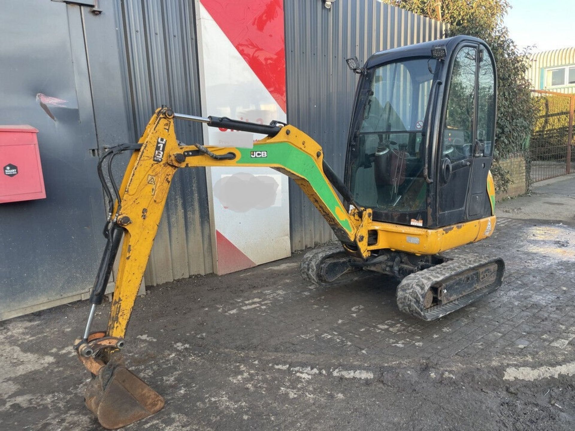 JCB 8018 CTS MINI EXCAVATOR - Image 2 of 9