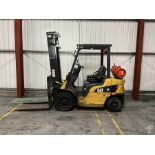 LPG FORKLIFTS CAT LIFT TRUCKS GP25NT