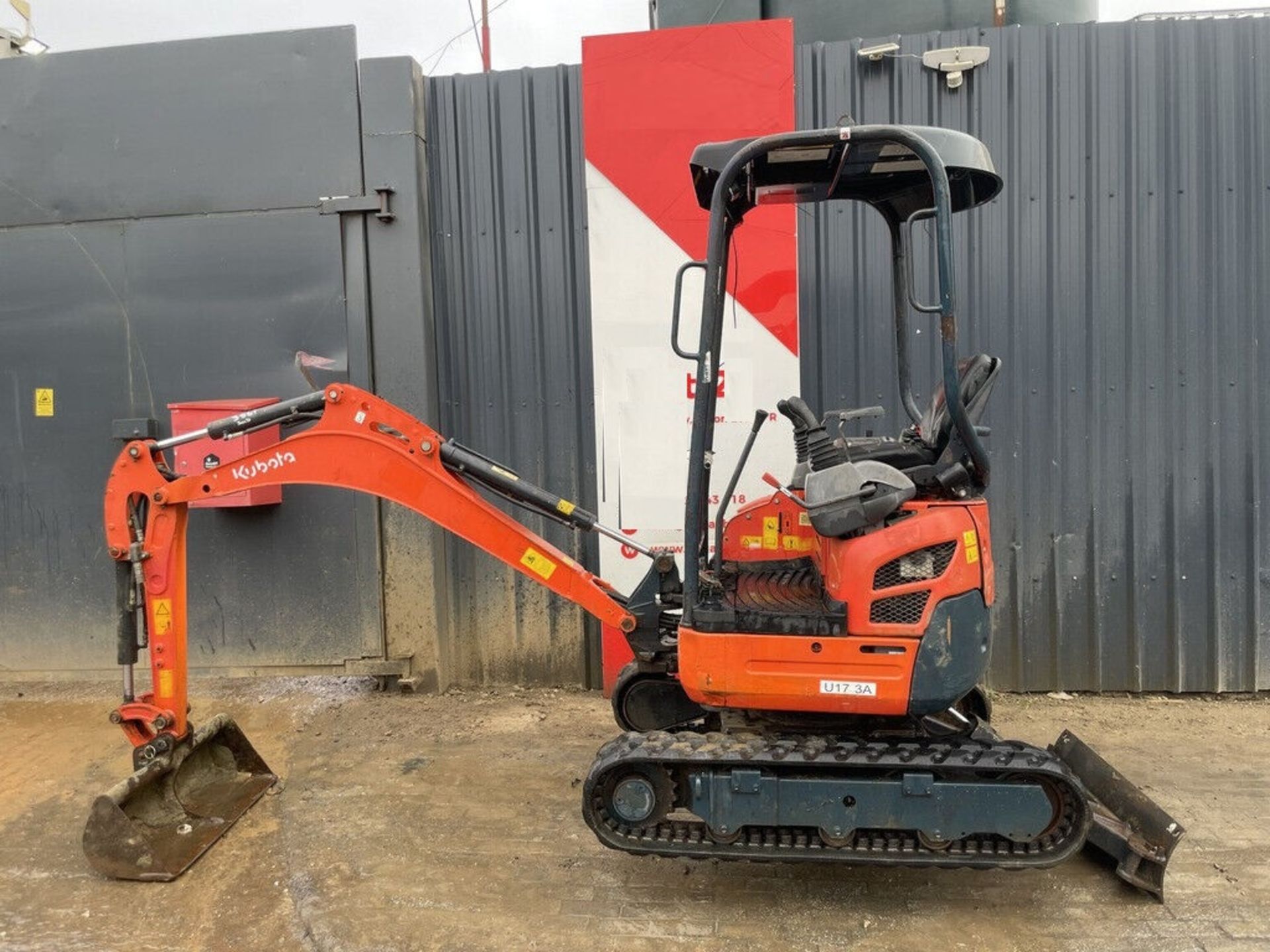 KUBOTA U17-3 MINI EXCAVATOR 2016 - Image 4 of 9