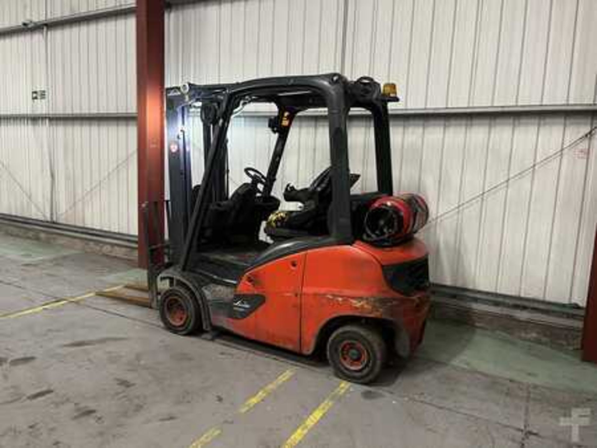 LPG FORKLIFTS LINDE H20T-01 - Image 3 of 6