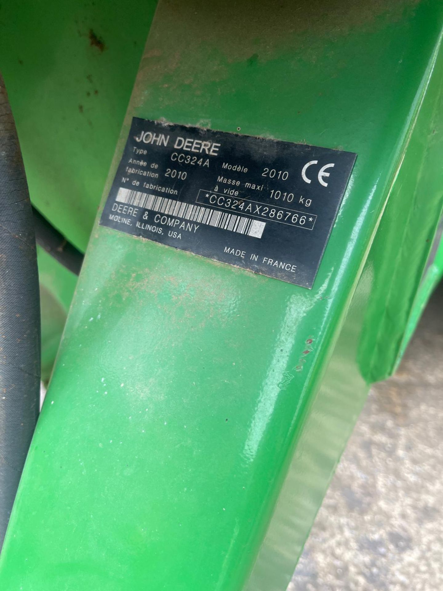 JOHN DEERE 324A MOWER CONDITIONER - Image 4 of 8