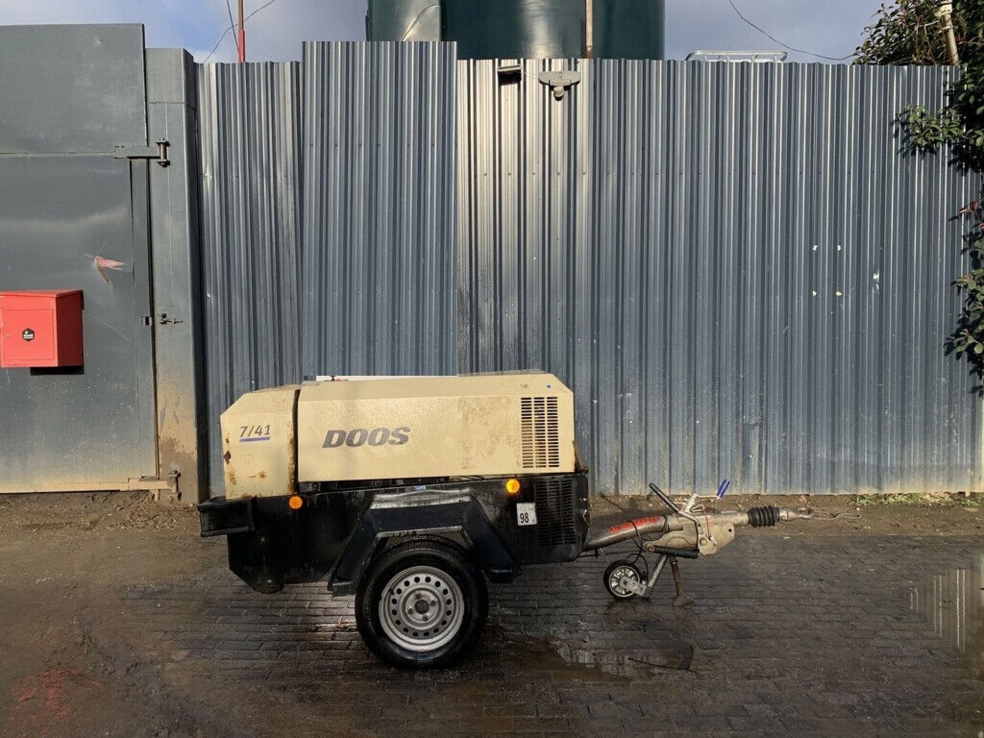 YANMAR BRILLIANCE: 2015 DOOSAN 7/41 COMPRESSOR - 35.0 KW MIGHT - Image 10 of 11