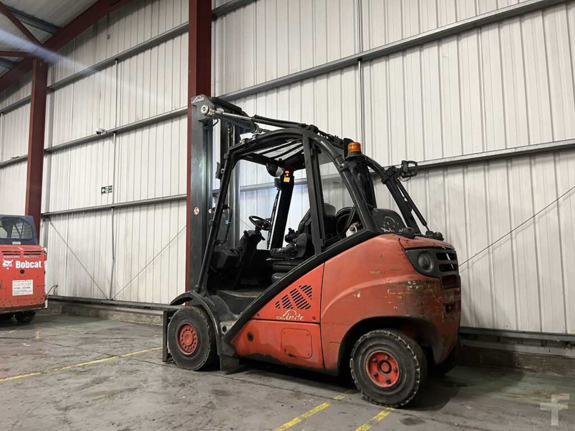 LPG FORKLIFTS LINDE H30T-01 - Image 4 of 7