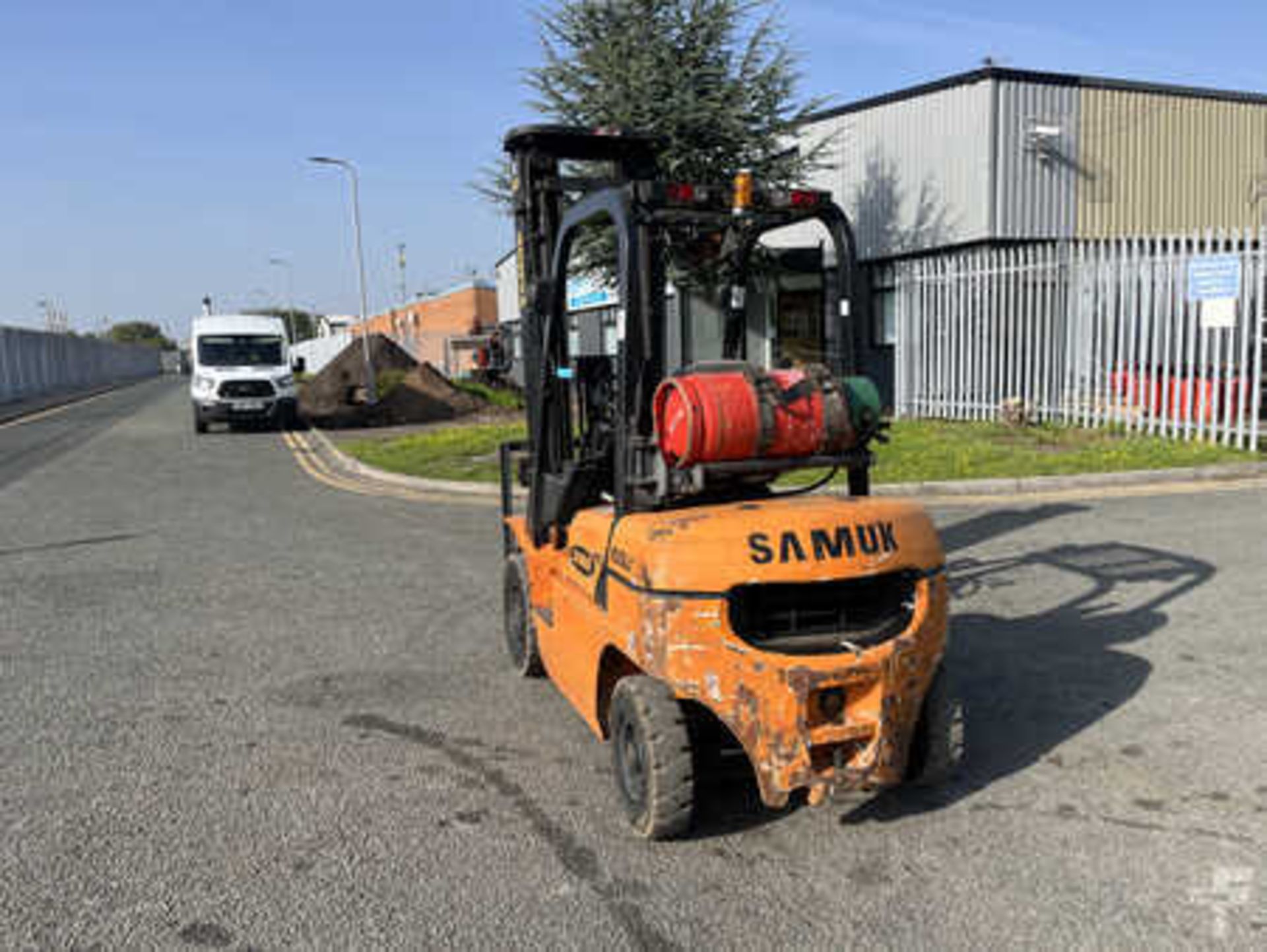 LPG FORKLIFTS SAMUK R20LC - Image 4 of 6