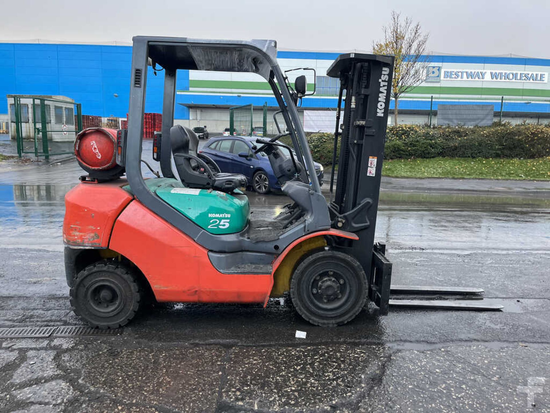 LPG FORKLIFTS KOMATSU FG25HT-16R