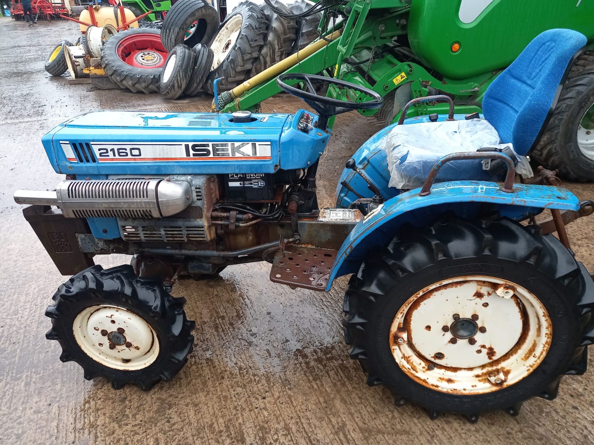 ISEKI 2160 TRACTOR. - Image 3 of 4