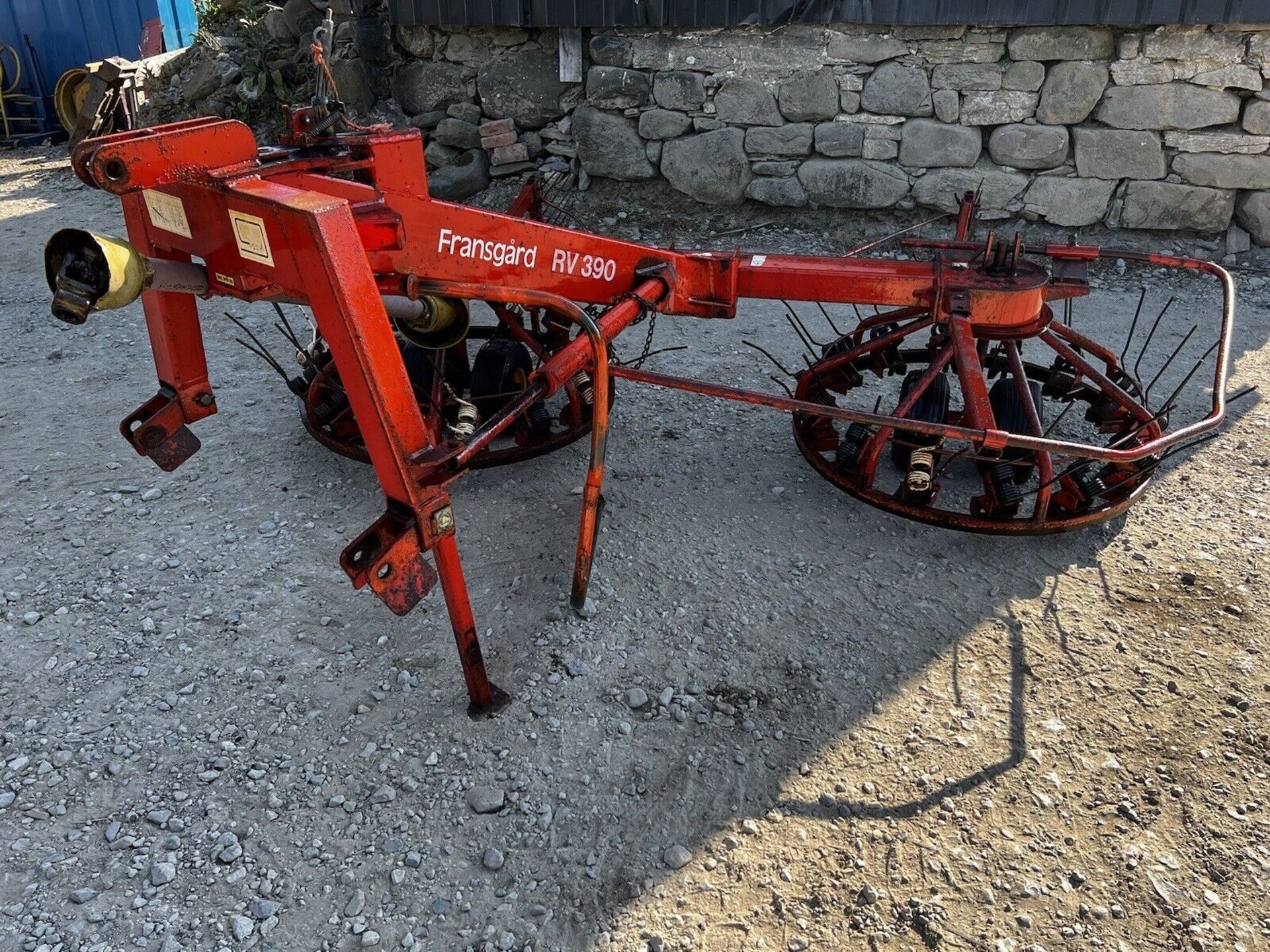 FULLY OPERATIONAL FRANSGARD RV390 RAKE - Image 5 of 6