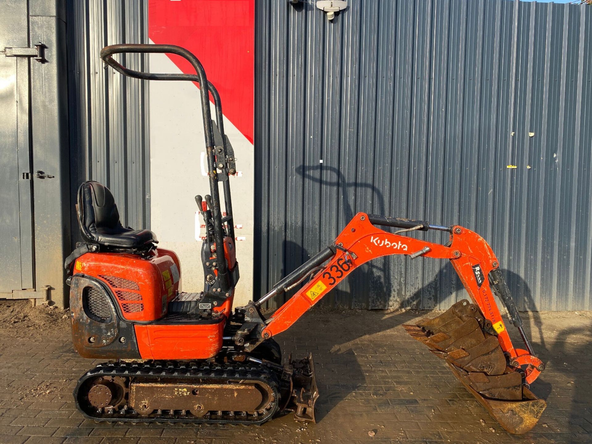 DIESEL DYNAMO: KUBOTA K008-3 MICRO EXCAVATOR - 1165 HOURS OF RELIABILITY - Image 11 of 12