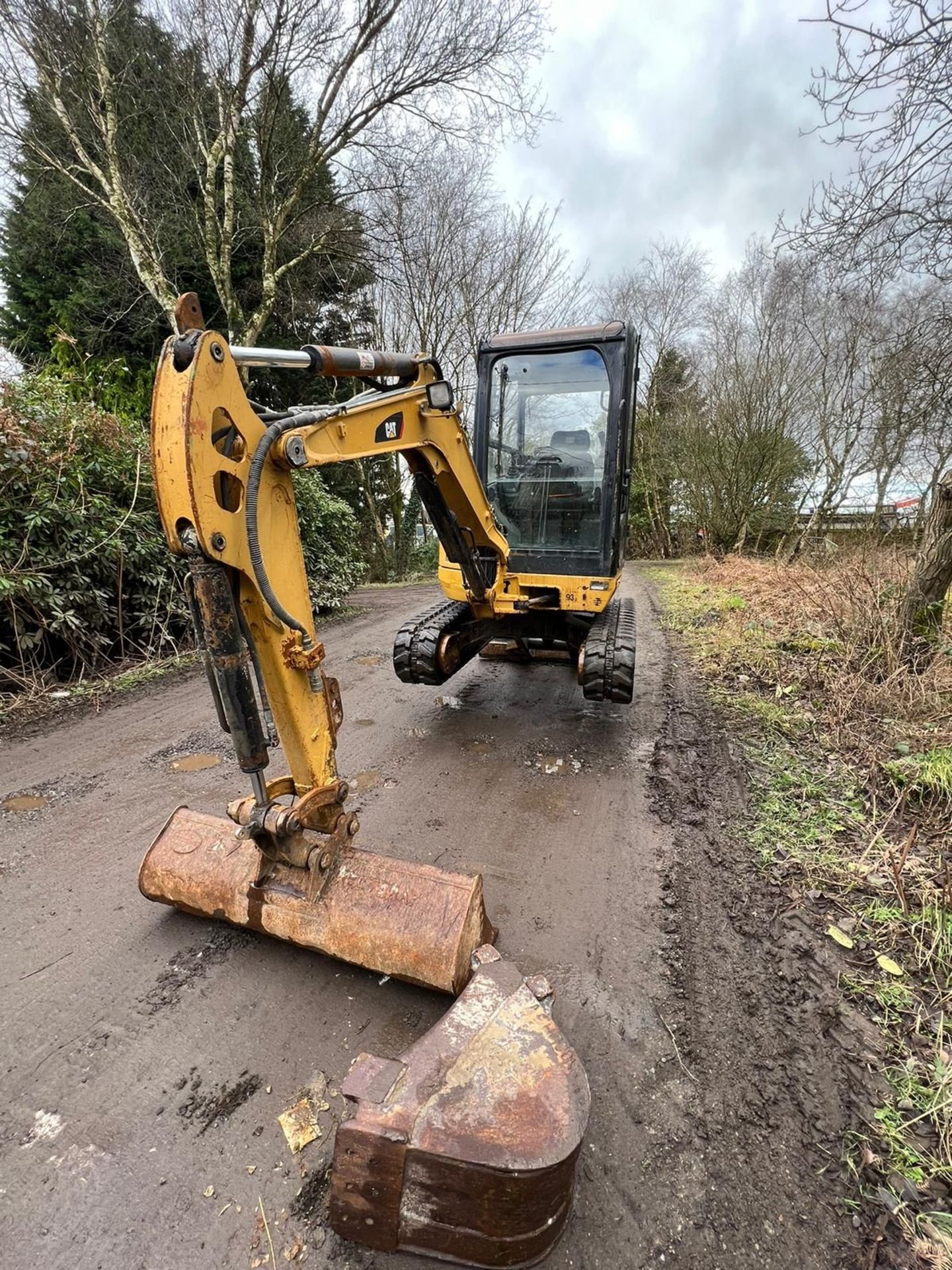 CAT 302.7D MINI DIGGER EXCAVATOR FULL CAB 2.7 TON TRACK MACHINE CATERPILLAR - Image 17 of 18