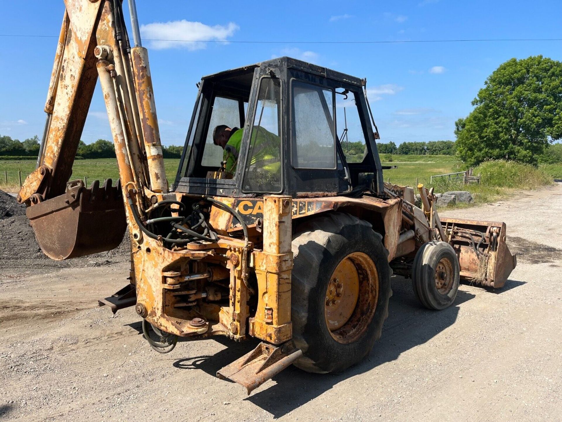 CASE 580F BACKHOE LOADER DIGGER EXCAVATOR 4 IN 1 FRONT BUCKET 4920 HOURS