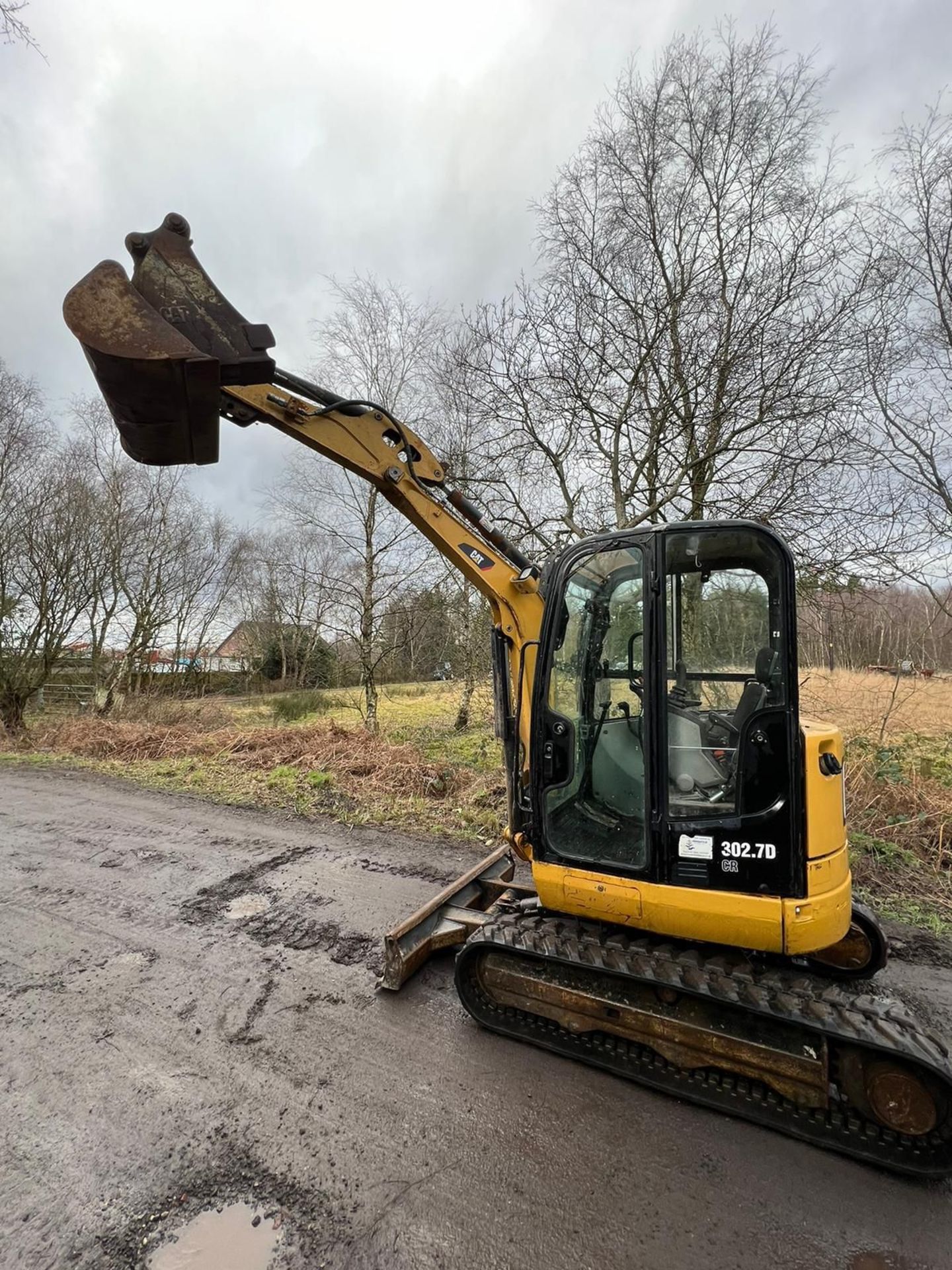 CAT 302.7D MINI DIGGER EXCAVATOR FULL CAB 2.7 TON TRACK MACHINE CATERPILLAR - Image 4 of 18