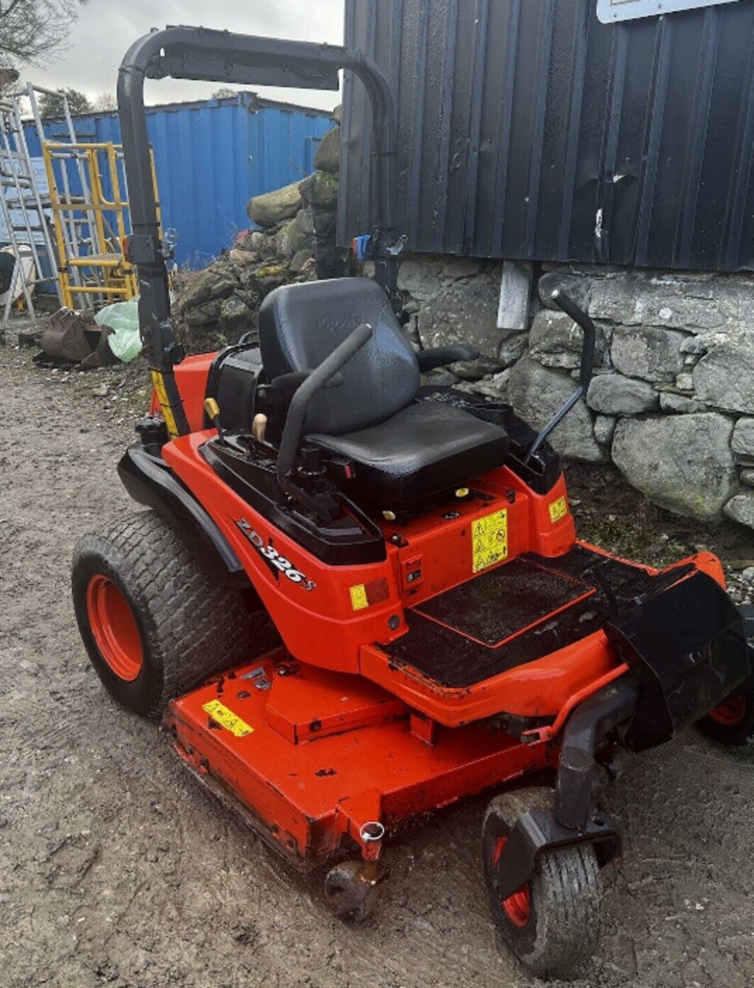 KUBOTA ZD 326 S ZERO TURN LAWN MOWER - Image 3 of 8