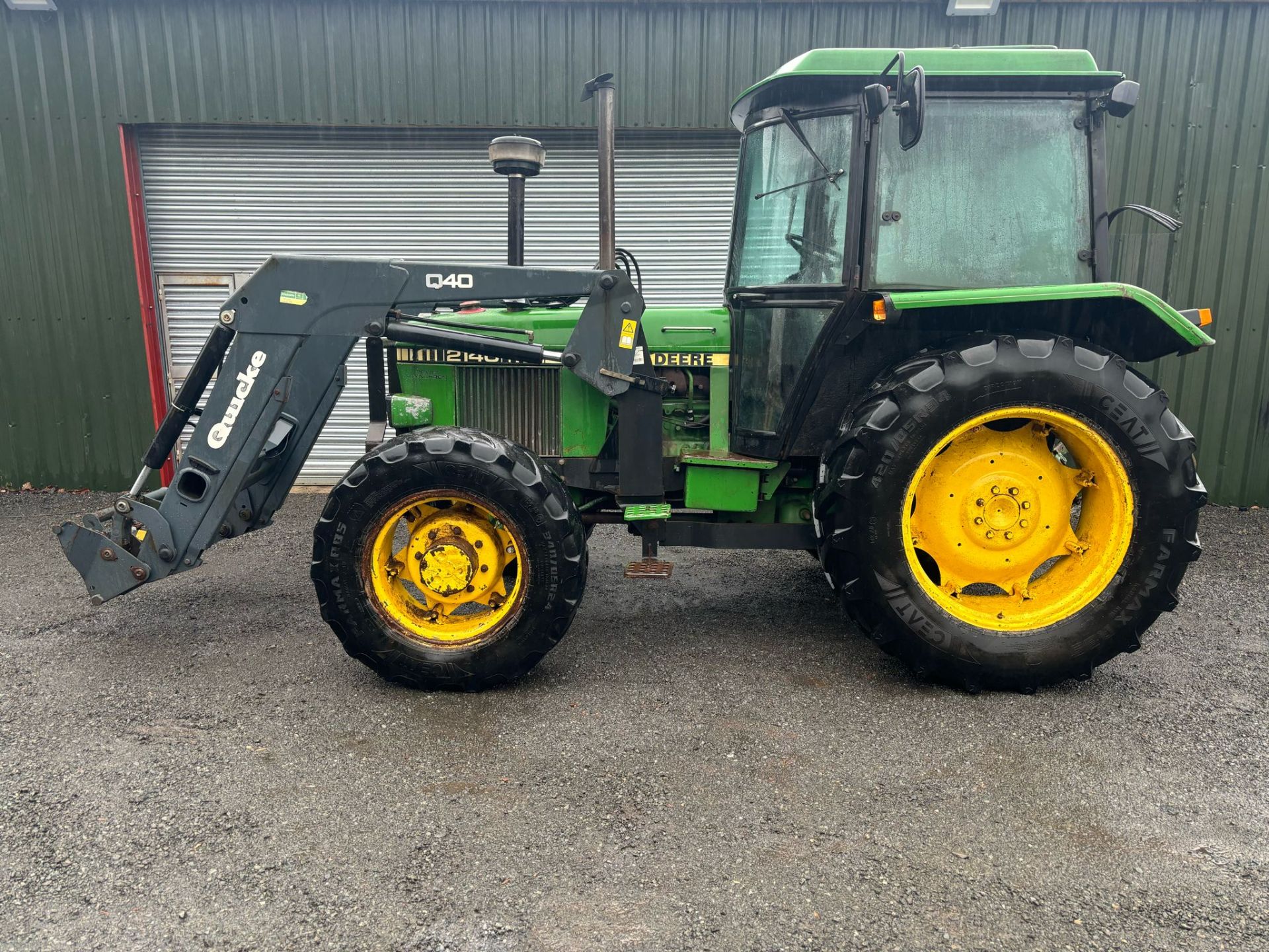 JOHN DEERE 2140 TRACTOR LOADER 4WD - Image 5 of 19